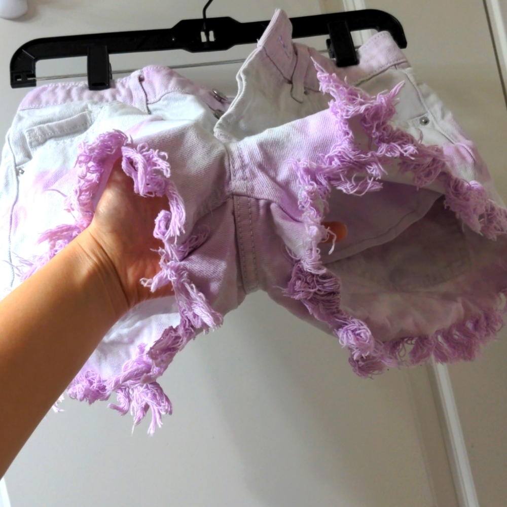 Wild Fable Lilac Ombre High Rise Shorts Size2 Distressed Hem Perfect Condition ✨ - Picture 2 of 6